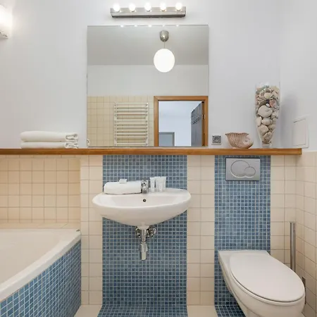 Appartement Beautiful In For 4 People By Rent Like Wrocław